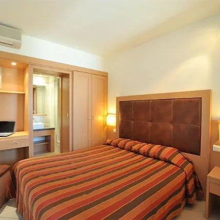Ibis Budget Cannes Szálloda Mougins